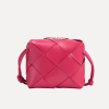 BOTTEGA VENETA 보테가베네타 미니 레더 크로스바디 카세트백 【매장-370만원대】