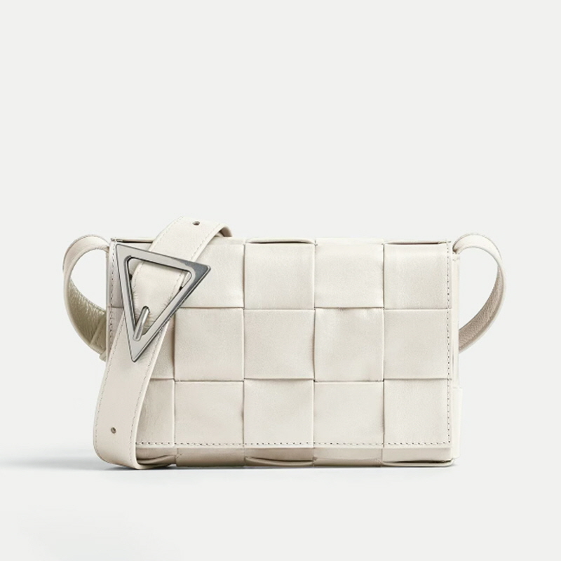 BOTTEGA VENETA 보테가베네타 스몰 카세트 백