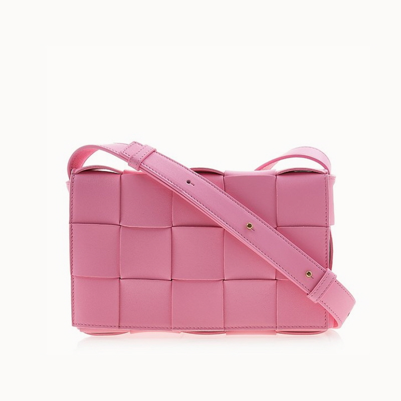 BOTTEGA VENETA 보테가베네타 인트레치아토 카세트백