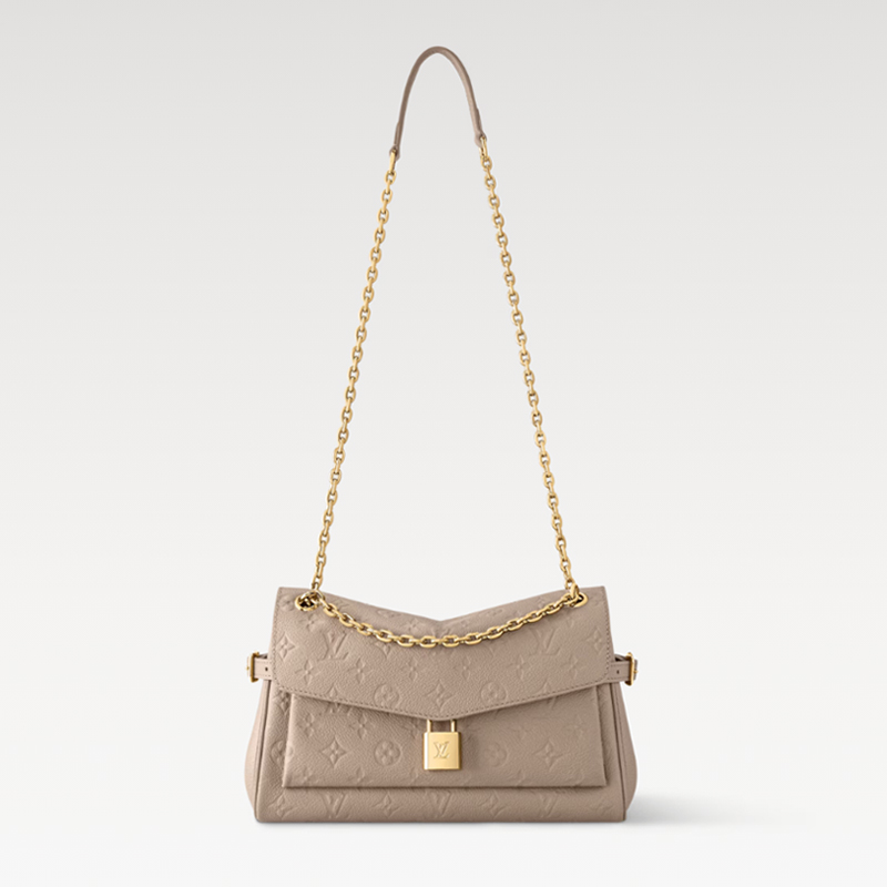 LOUIS VUITTON 루이비통 애니타임 플랩 백
