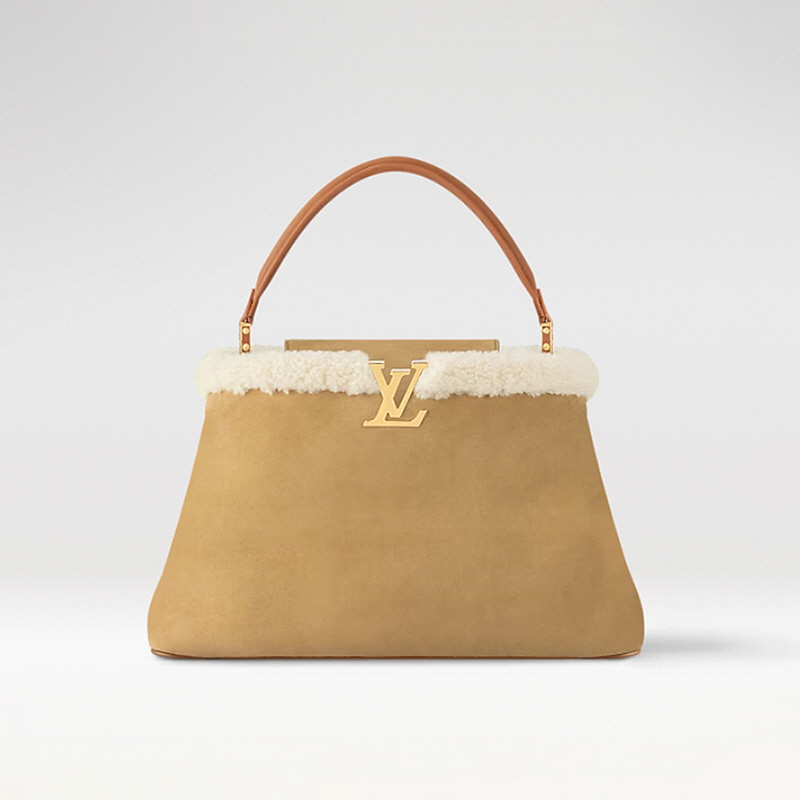 LOUIS VUITTON 루이비통 카퓌신 GM 수플