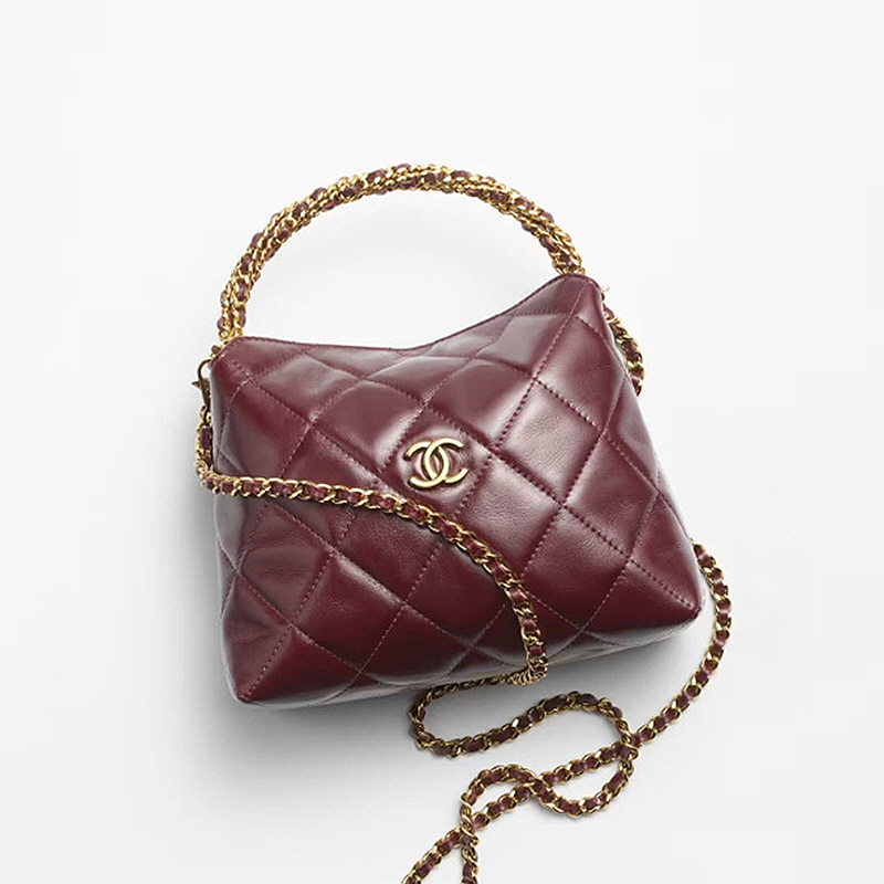 CHANEL 샤넬 체인 달린 미니백 샤넬 체인 달린 미니백