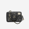 CHANEL 샤넬 카메라백 램스킨 골드 메탈