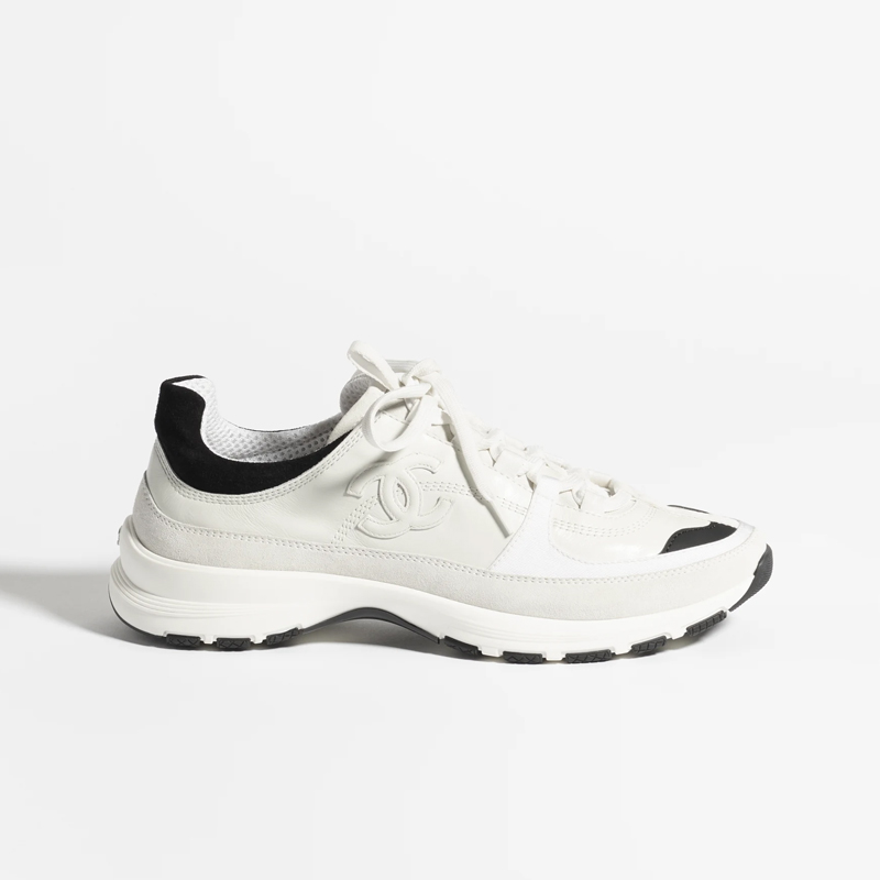 샤넬 Metiers d’art 카프스킨 스니커즈 G46609-B21321-U2415