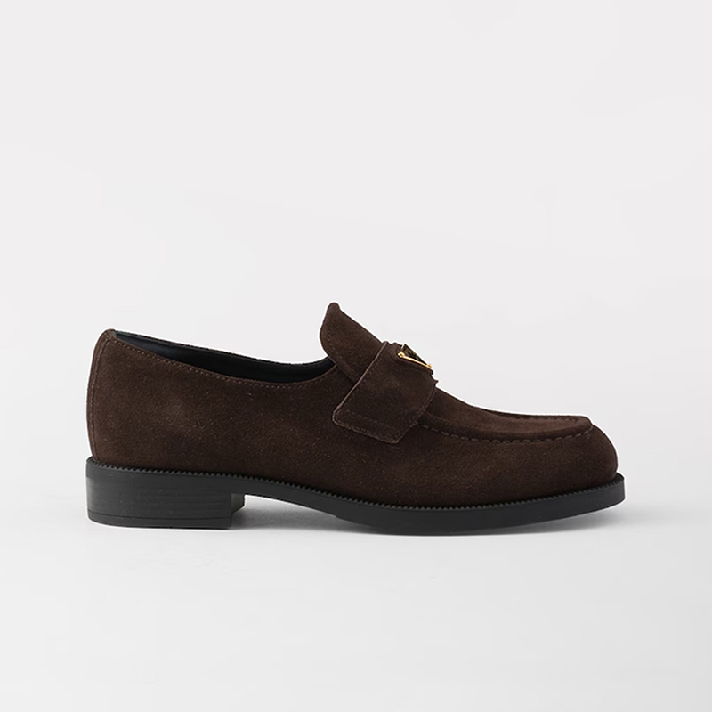 프라다 스웨이드 로퍼 1D329N_E1D_F0003_F_G025