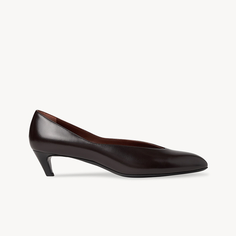 더로우 Almond 펌프스 F1353L60ESP39