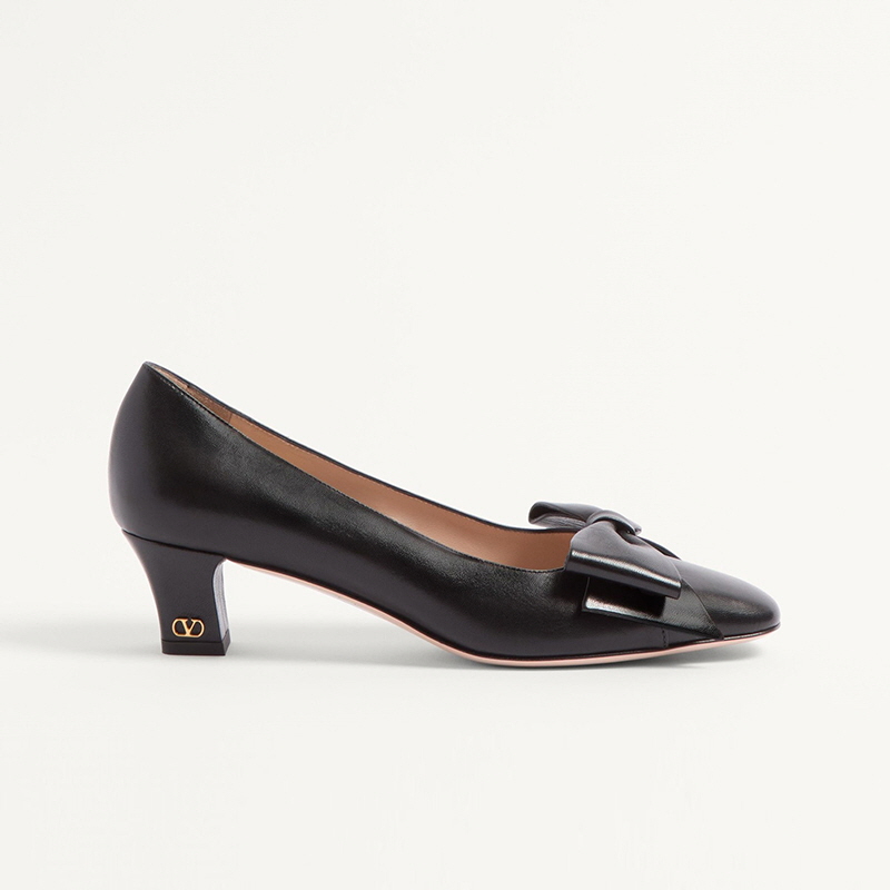 발렌티노 보우오 키드스킨 펌프스 6W2S0LB5DDT_0NO