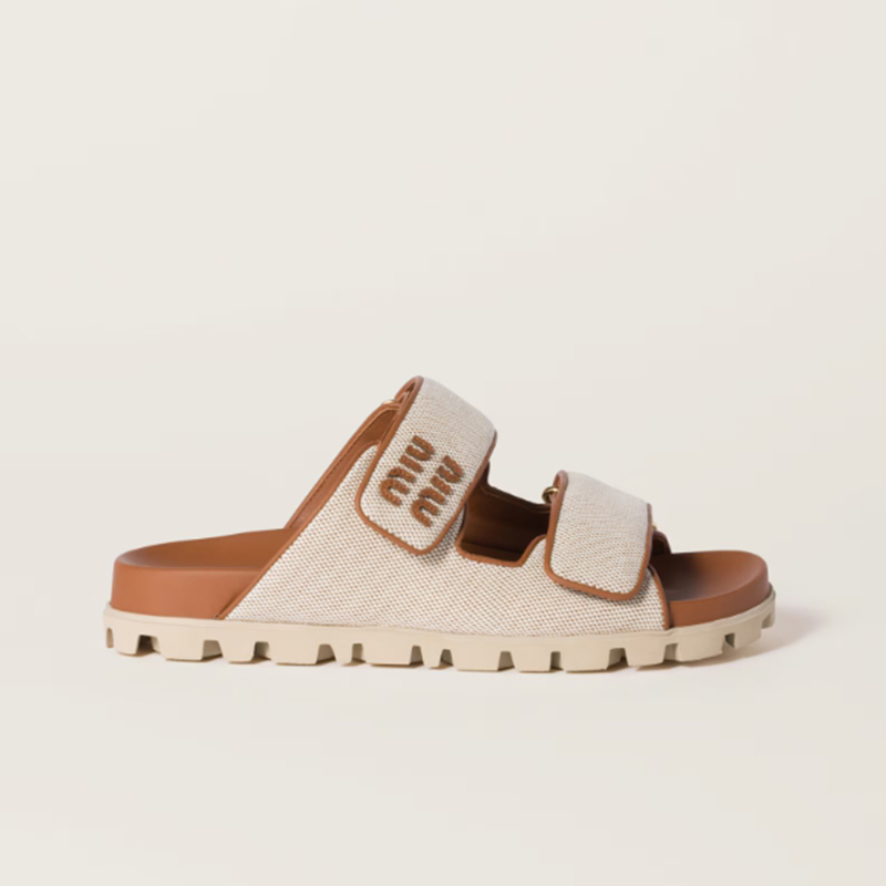 미우미우 캔버스 슬라이드 5XX658_Q1D_F062F_F_010