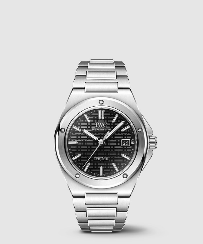 인제니어 40 IW328901