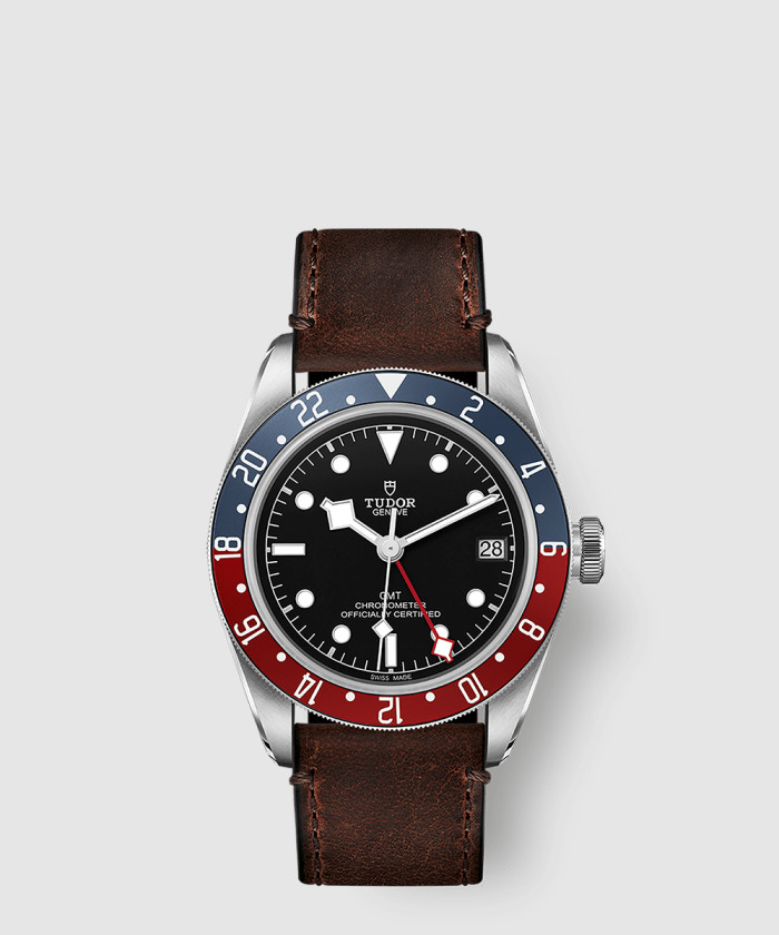 블랙베이 GMT 41 M79830RB
