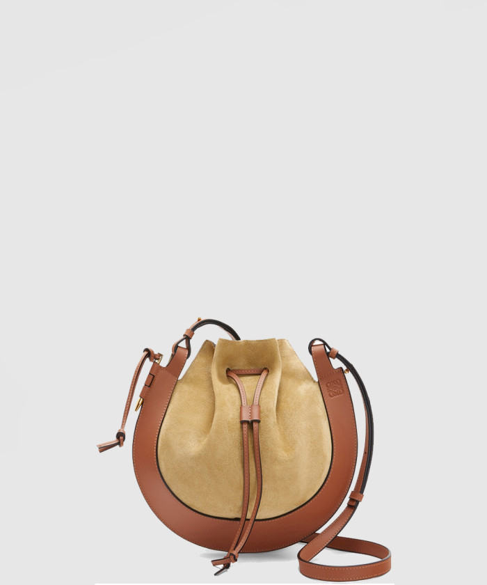 홀스슈 숄더백 스웨이드 【매장-410만원대】