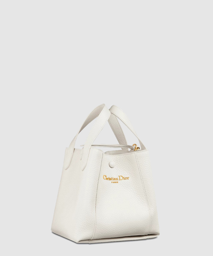 Signature 스몰 버킷백 M2840 【매장-460만원대】