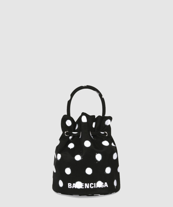 휠 XS 버킷백 656682 【매장-380만원대】