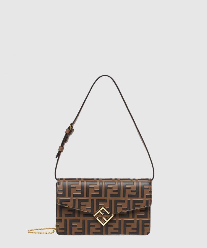 FF 다이아몬드 체인 숄더백 8M0488 【매장-360만원대】