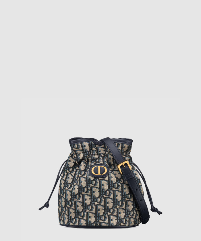 30 Montaigne 드로우스트링 미니 버킷백 S2374 【매장-300만원대】