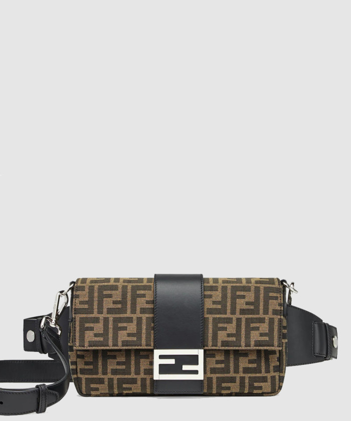 바게트 크로스백 7VA472 【매장-350만원대】