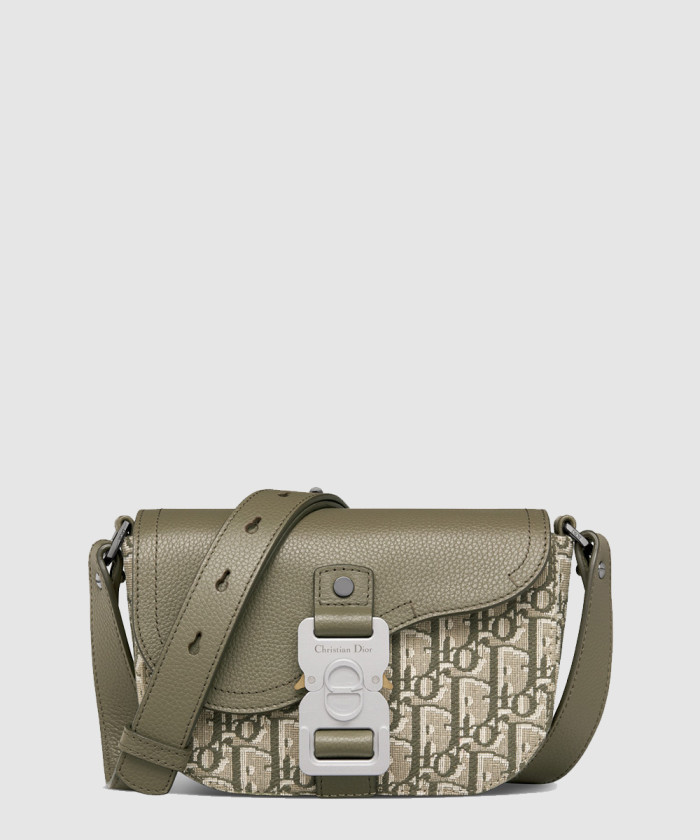 Saddle 미니 플랩 메신저 백 2ADCA  【매장-270만원대】