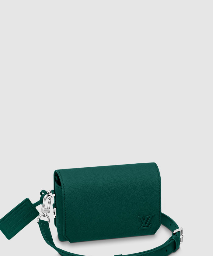 알파 웨어러블 크로스백 M82367 【매장-300만원대】