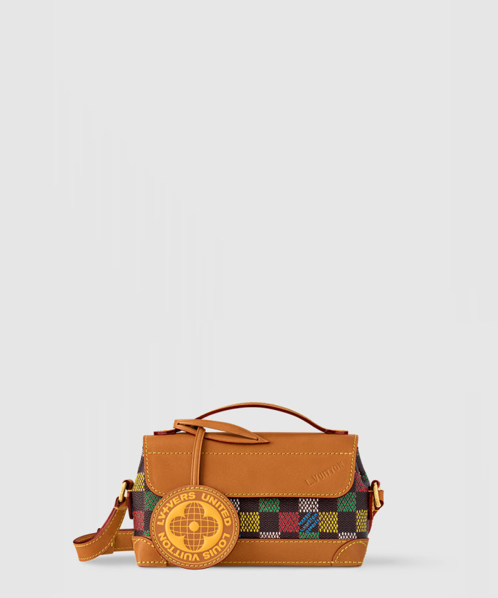 스티머 이스트 웨스트 웨어러블 지갑 N00187 【매장-380만원대】