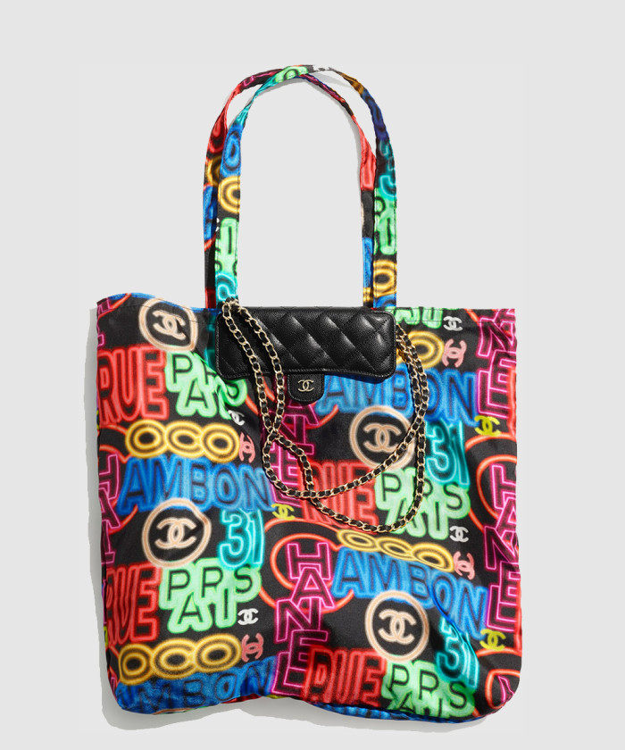 폴더블 체인 토트백 AP2095 【매장-250만원대】