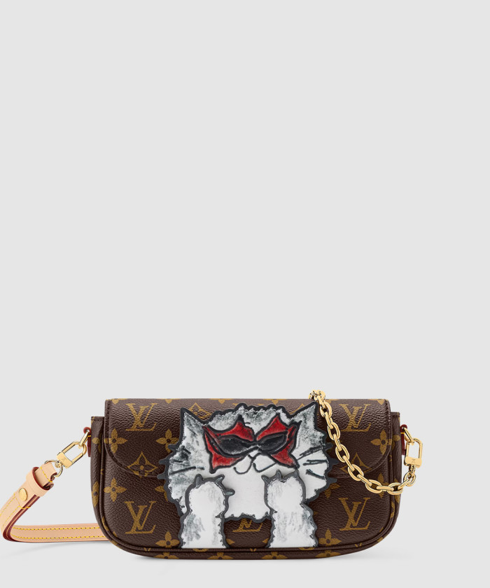 월릿 온 체인 아이비 M15148 【매장-340만원대】