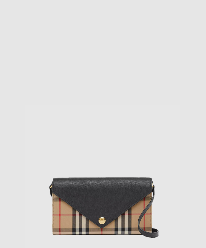 디태처블 미니 크로스백 80225601 【매장-110만원대】