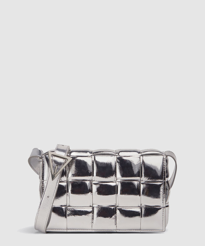 패디드 카세트백 591970 【매장-830만원대】