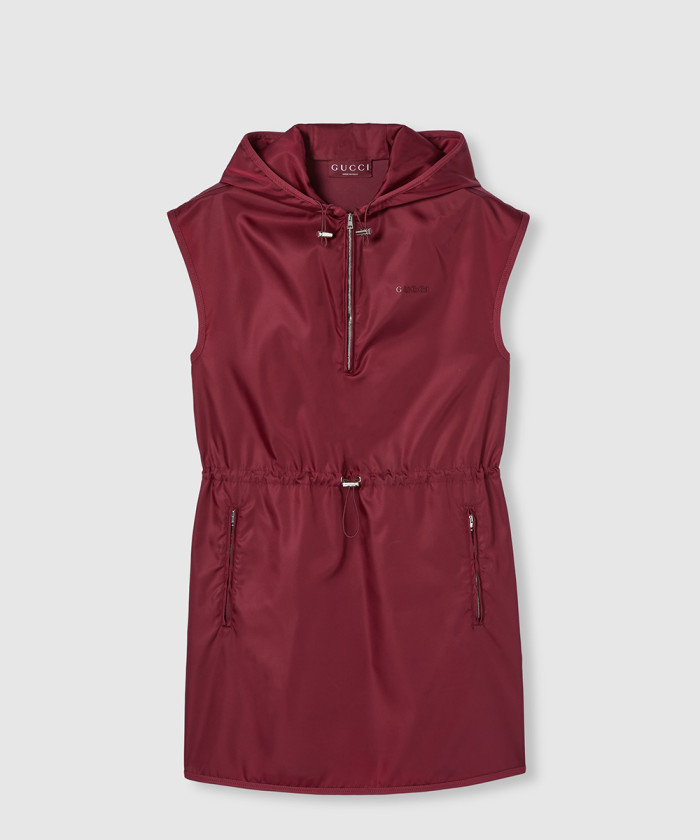 구찌 로고가 있는 고급 나일론 드레스 835779