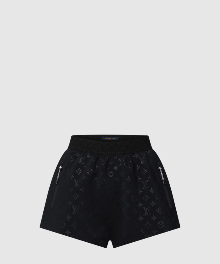 루이비통 Monogram 조깅 반바지 1AIBM4